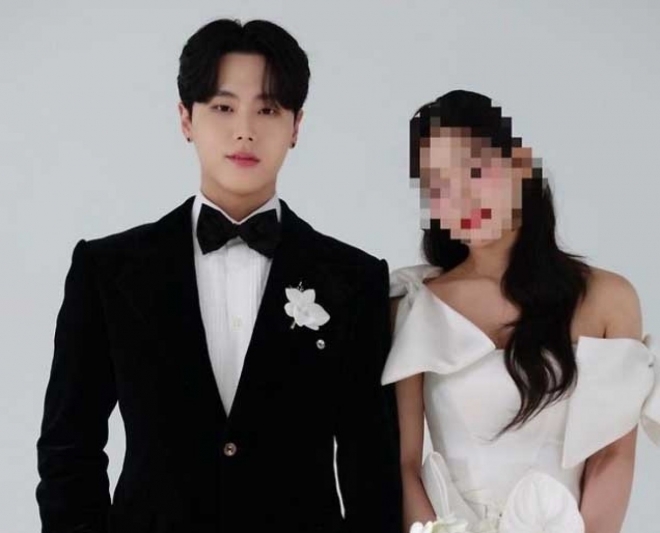 thumbnail - ‘태풍 지나 봄이 왔다’... 13살 어린 제자와 결혼하는 ‘스맨파’ 우승자