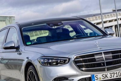 thumbnail - 수백만 원 싸게 샀는데… 2026년부터 벤츠 살 때 ‘이것’ 불가능해진다