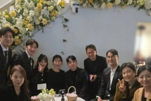 기사로 이동 - “초대도 안 했어요”…‘나는솔로’ 최종커플, 결혼식 불참한 그녀의 충격 고백