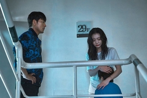 기사로 이동 - 대참사라더니 대박났다… 9일째 전세계 1위 찍은 ‘이 영화’