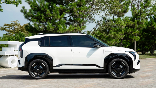 thumbnail - “형님 비켜라”... 7천 대 차이로 왕좌 뺏은 ‘이 녀석’의 하극상