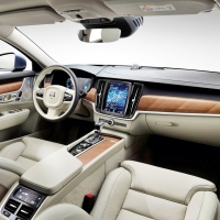 thumbnail - “이러면 벤츠 안 타죠”… 1천만원대 ‘이 세단’에 아빠들 열광하는 이유