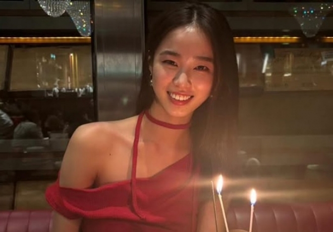 thumbnail - “여자친구 없다더니”… 그림자 사진 딱 걸린 펜싱 국대 ‘이 사람’