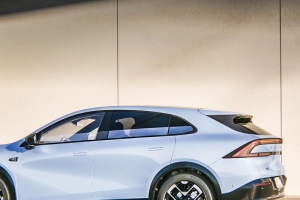 기사로 이동 - 기름 넣고 부산 4번 왕복… 테슬라 오너 ‘충격’ 빠뜨린 이 SUV