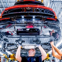 thumbnail - “독일 자존심 버렸다”… 벤츠가 자율주행 위해 손잡은 ‘이 회사’