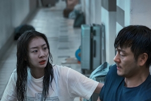 기사로 이동 - 전 세계가 또 난리났다… 2주 연속 넷플릭스 1위 찍은 ‘이 예능’의 정체