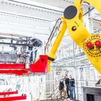 thumbnail - “지금 사면 부자된다?”… 곤두박질치던 테슬라, 갑자기 터진 ‘역대급’ 전망