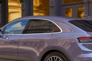 기사로 이동 - 조수석에서 영화를?… 벤츠·BMW 버리고 아빠들이 ‘이 SUV’에 열광하는 이유