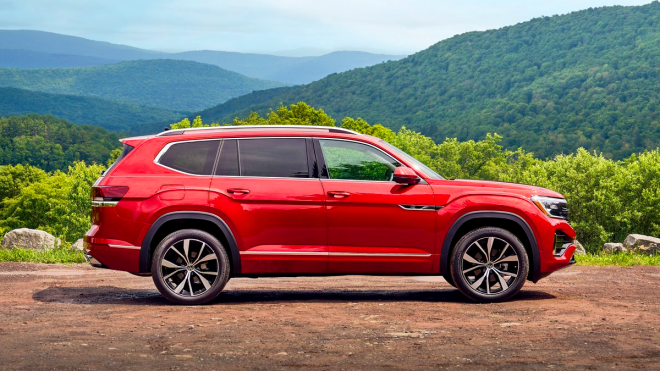 thumbnail - “캐리어 38개가 다 들어가?”… 팰리세이드도 울고 갈 ‘이 차’의 정체