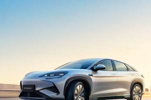 기사로 이동 - “이렇게 빨리 바뀔 줄이야”… 20년 왕좌 무너뜨린 중국 자동차 ‘이것’