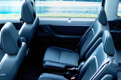 thumbnail - “카니발 진짜 큰일 났다”… 연비 16km 괴물 스펙 ‘이 차’ 등장