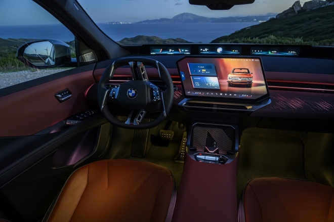 thumbnail - “혼자 운전해도 안 심심해”… BMW, 작정하고 만든 ‘이것’  CES 2026 최초 공개