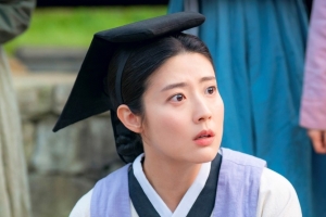 기사로 이동 - “모범택시도 제쳤다”…3일 만에 1위 싹쓸이한 ‘이 드라마’