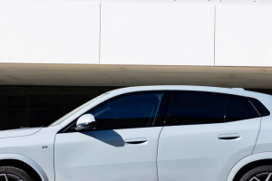 기사로 이동 - “밟는 순간 튀어나간다”… BMW, 작정하고 만든 괴물 쿠페 ‘이것’