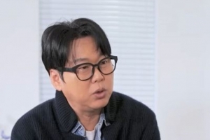 기사로 이동 - “광고 다 거절”… 그런데도 ‘90년대 소득 1위’ 찍은 ‘이 가수’