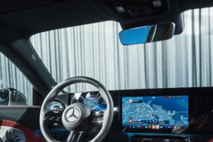 기사로 이동 - “스스로 운전 배운다”… 벤츠, 엔비디아 손잡고 세계 최초 공개한 ‘이것’