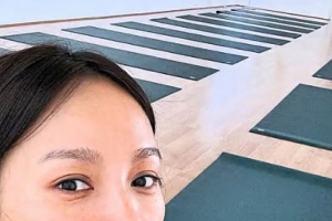 기사로 이동 - “막 퍼준다” 소문난 요가원… 이효리, 급히 등판해 남긴 ‘한마디’
