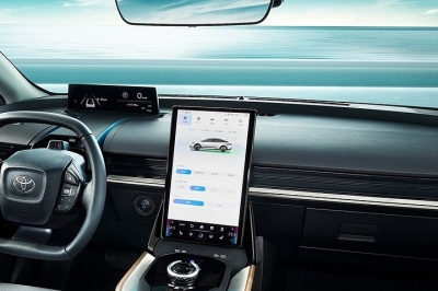 thumbnail - “1천만원대라니 믿기지 않아”… 아반떼보다 싼데 자율주행은 테슬라급 ‘이 차’