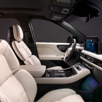 thumbnail - “기름값 안 무섭나”… 연비 7km에도 아빠들 환장한 1억대 ‘이 차’