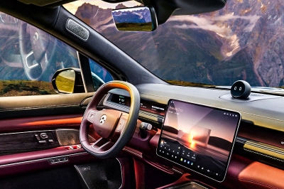 thumbnail - “롤스로이스 저리 가라”… 3분 만에 완충되는 괴물 SUV ‘이 차’