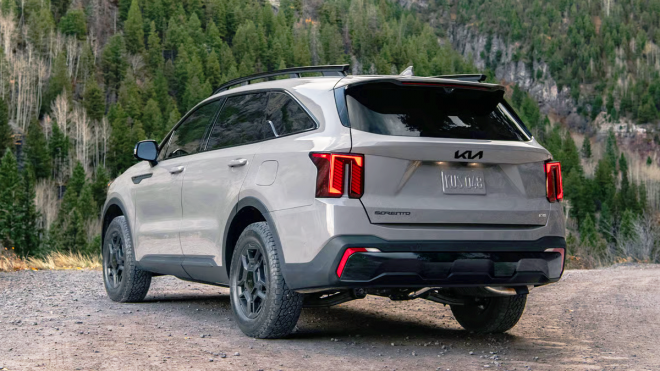 thumbnail - “이제 그랜저 안 타요”… 아빠들 줄 서서 사는 ‘이 차’ 결국 일냈다