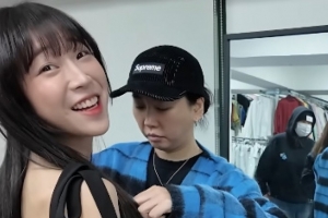 기사로 이동 - “평소 10인분 먹더니”… 확 달라진 ‘이 여신’ 몸매에 시선집중