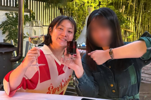 기사로 이동 - 박나래 전 매니저 A씨, 4대 보험·월급 ‘거짓 주장 의혹’ 정면 반박…“왜곡 보도, 법적 대응”