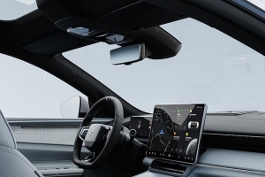 기사로 이동 - “뒷유리 없앴더니 반응 폭발”… 오너평가 9.8점 받은 아이 태우기 좋은 전기 SUV