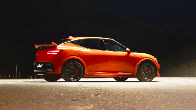 thumbnail - “테슬라 게 섯거라”… 제로이백 10초대 끊은 국산 ‘주황색’ 정체