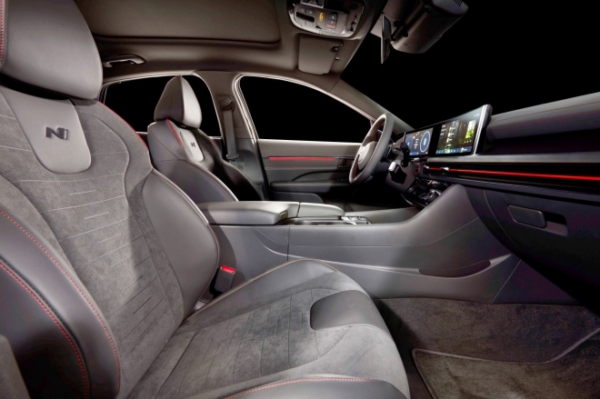 thumbnail - “아반떼 사려다 맘 바꿨다”… 새해 벽두부터 ‘390만원’ 뚝