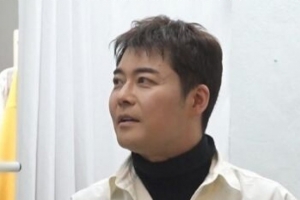 기사로 이동 - “이건 너무 심하네”… 고장 난 쓰레기 30만원에 판 ‘국민 MC’