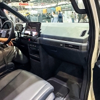 thumbnail - “역시 기아, 일 냈다”… 차박 아빠들 난리 난 전기 미니밴