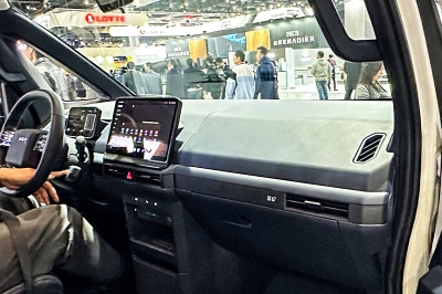 thumbnail - “역시 기아, 일 냈다”… 차박 아빠들 난리 난 전기 미니밴