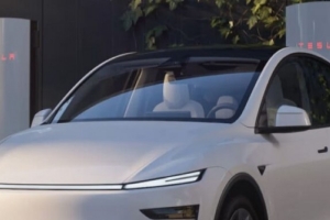 기사로 이동 - 벤츠·BMW 아성이 무너졌다... 5년 만에 판도 뒤집은 ‘의외의 강자’