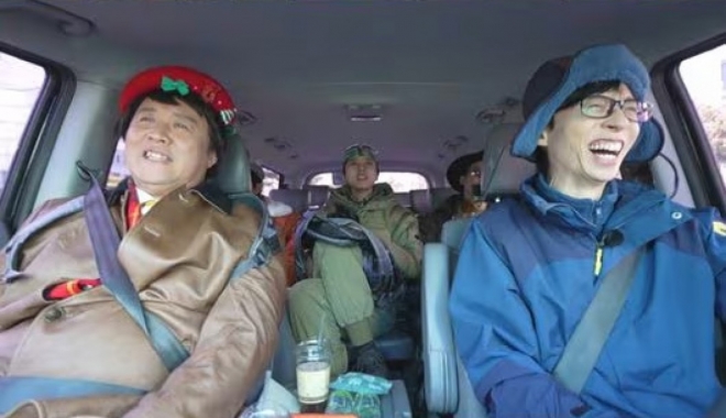 thumbnail - “나 강남역 변우석이야”… 놀뭐에 깜짝 등장한 ‘무도 그 형’