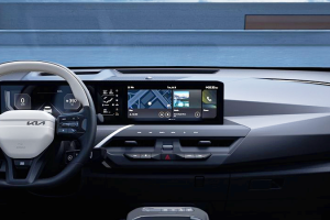 기사로 이동 - “이러니 아빠들이 반하지”… 300마력 넘는 기아의 ‘신형 전기차’ 라인업