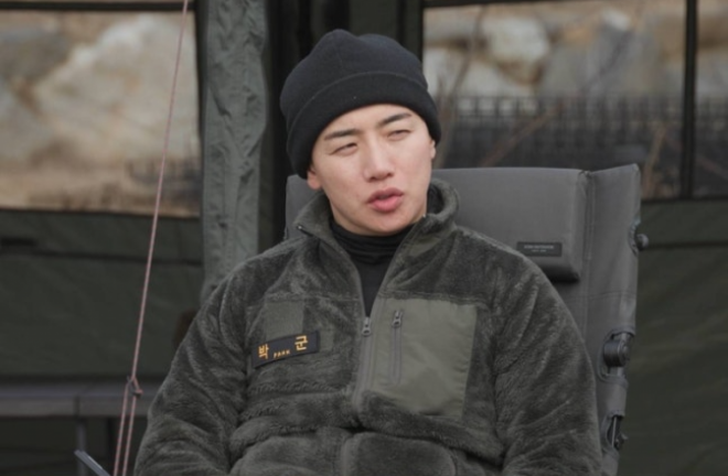 thumbnail - “사실 공개 못 하는 비밀이”… 결혼 4년차 그 부부, 파경설에 드디어 입 열었다