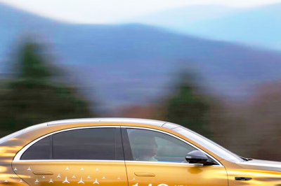 thumbnail - 회장님들 지갑 열리겠네… 심장까지 싹 바꾼 ‘이 독일 세단’