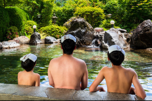 기사로 이동 - “최대 9일“ 설 연휴 해외여행, 한국인 몰린 곳은 일본 온천 소도시 ‘이곳’