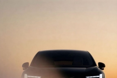 thumbnail - 테슬라 독주 드디어 끝났다… 10분 충전에 644km 달리는 ‘이 SUV’