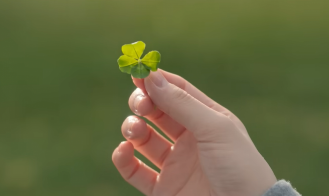 thumbnail - 역시 홍자매는 달랐다… 1월 넷플릭스 뒤집어 놓은 바로 ‘이 드라마’