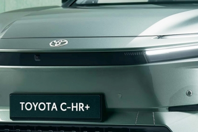 thumbnail - 이러니 다들 토요타 사지… 충전 걱정 끝낸 5천만 원대 ‘이 SUV’