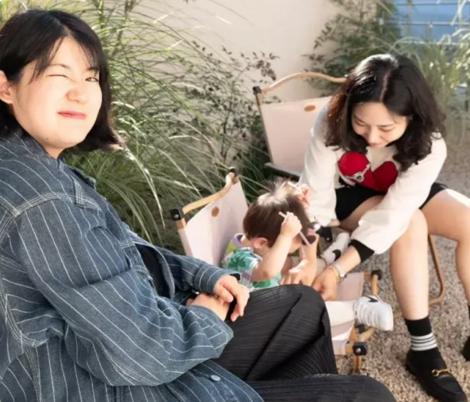 thumbnail - “딸이 이성애자인 것 같아 낯설어”...레즈비언 엄마 김규진 솔직 고백