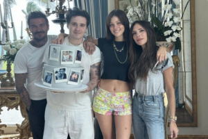 기사로 이동 - 브루클린 베컴 “가족과 화해 원치 않는다”…‘브랜드 베컴’ 균열, 결국 공개 폭발