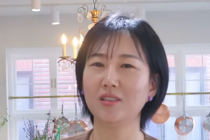 기사로 이동 - “이걸 산 후 각방 씁니다”… 장윤정, 결혼 14년 만에 밝힌 ‘뜻밖의 소식’