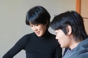 기사로 이동 - “이렇게 쿨해도 되나”… 이혼했다는 홍진경, 전 남편과의 ‘이 모습’에 깜짝