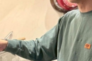 기사로 이동 - 내 말만 믿어달라 호소… 전 연인 마약 구속에 입 연 ‘그 남자’