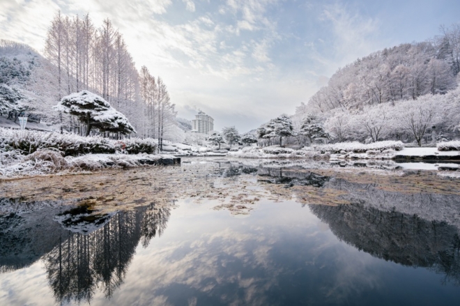 thumbnail - 주말마다 발 디딜 틈 없다더니… 서울서 1시간이면 도착하는 ‘겨울왕국’