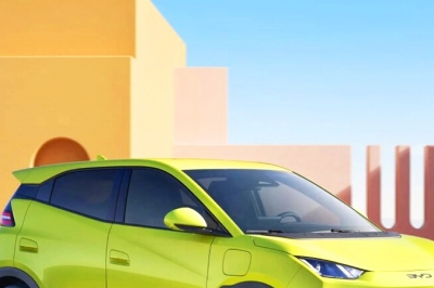 thumbnail - 지금 사도 내년에 받는다니… 10개월 대기에도 불티나는 ‘네모난 국산차’