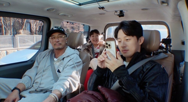 thumbnail - 전현무도 보자마자 ‘대박’ 터졌다… 허경환, ‘이 여배우’ 친언니와 핑크빛 소식